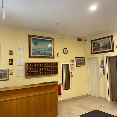 מלון Marina מונטה קטיני טרמה